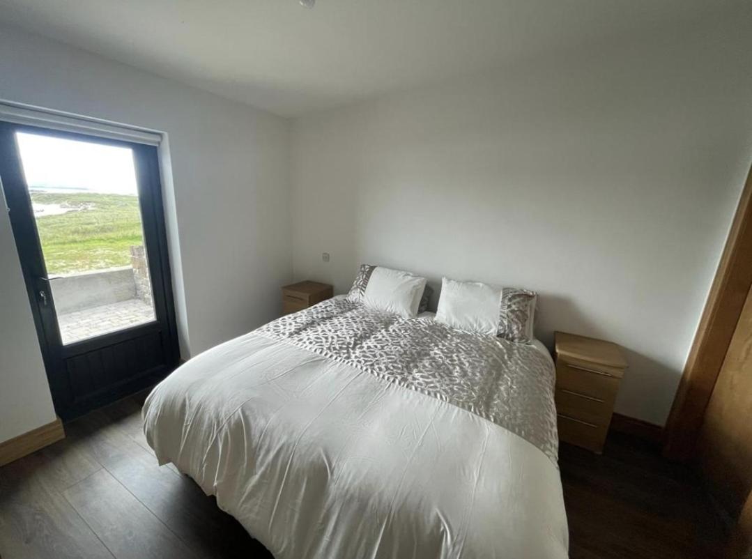 Ostan Gweedore Deluxe Apartments Bunbeg Exterior foto
